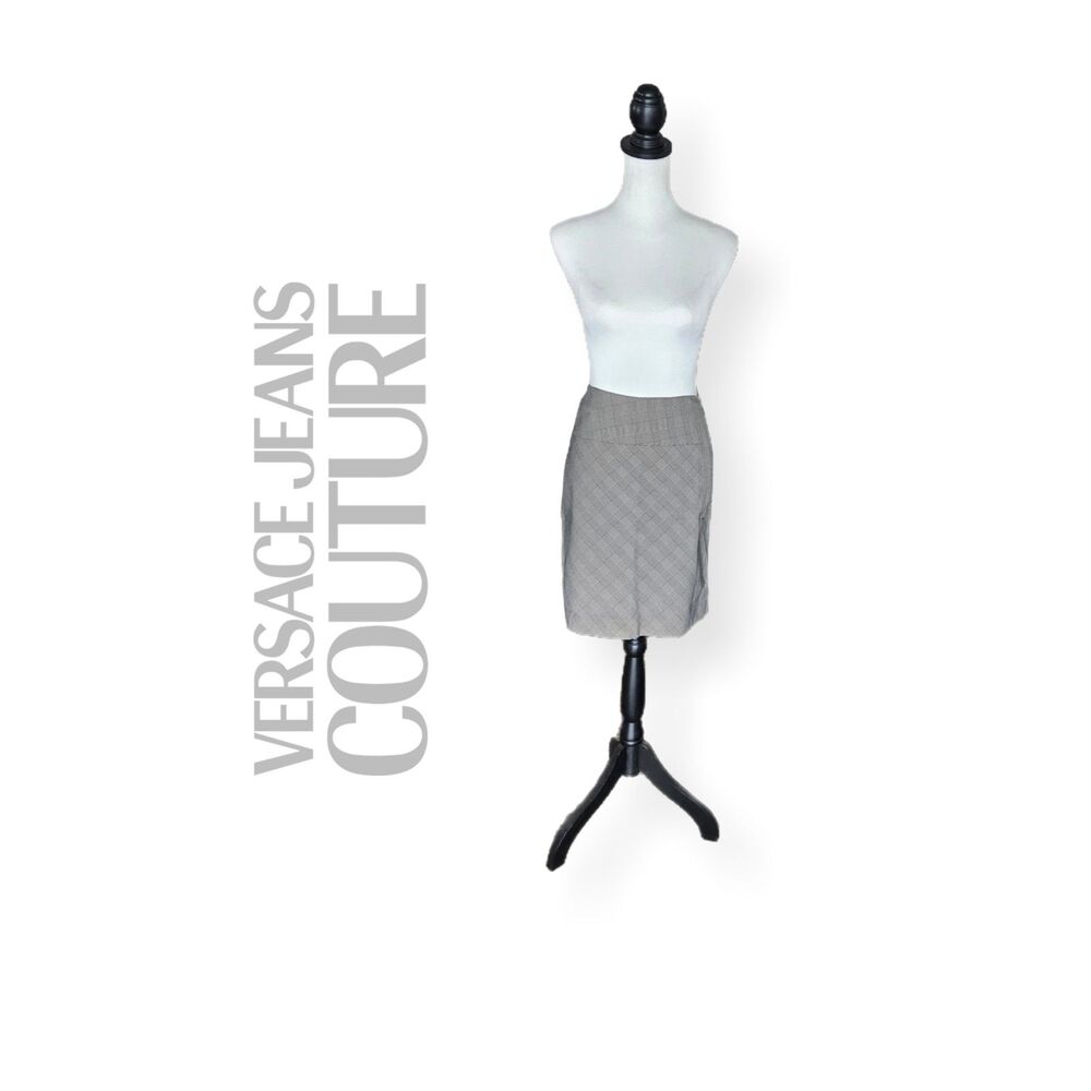 Versace Jeans Couture Gray Plaid Pencil Skirt Pink Satin Lined Size IT 40 / US 6
